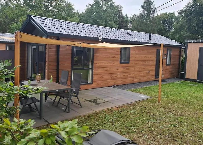 Modern Met Ruimte Tuin Op De Veluwe Chalet Epe