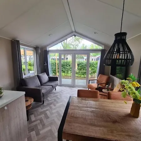 Chalet Modern Met Ruimte Tuin Op De Veluwe *
